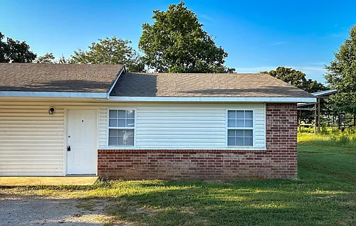2100 Lynn Ln #A Photo 1