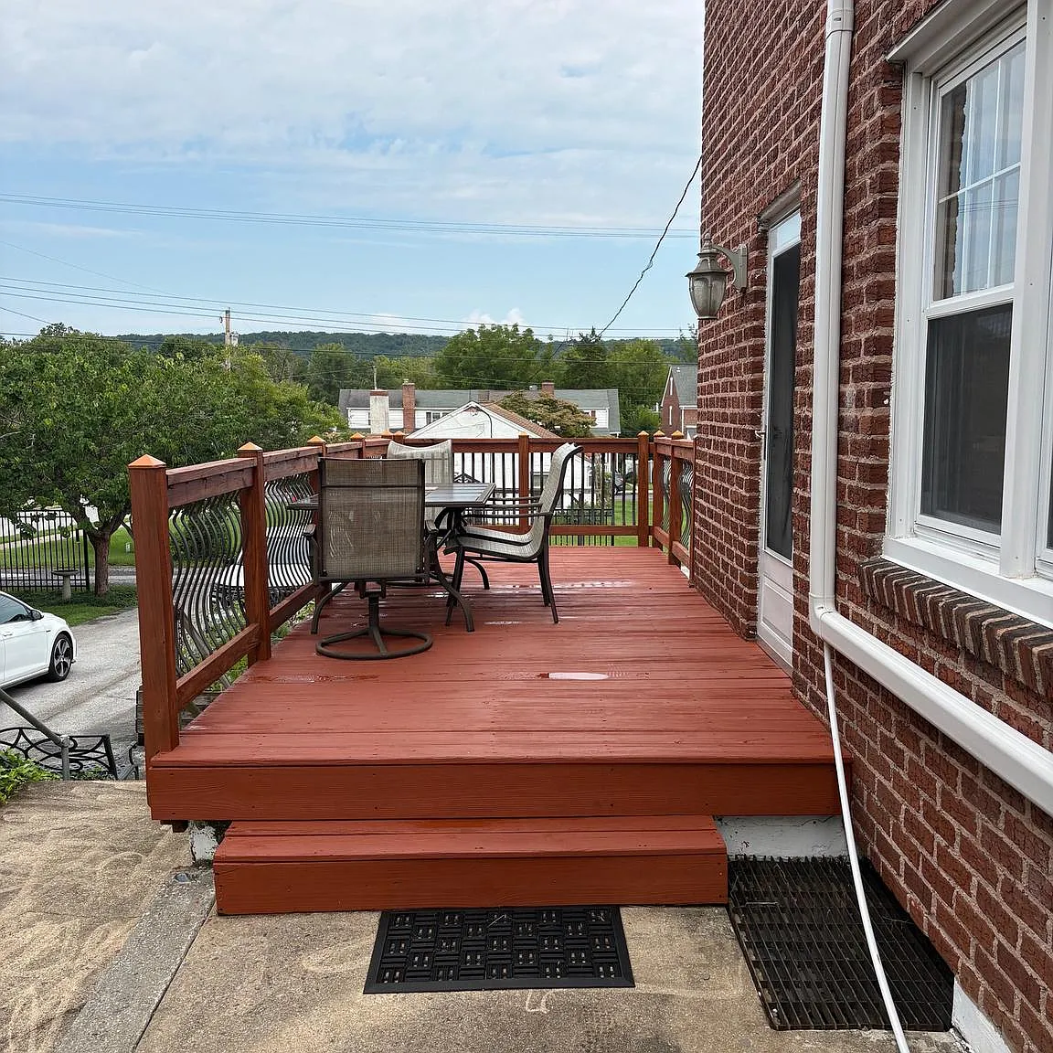 3 bed, 1188 sqft, $2,300 — Photo 4