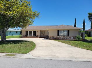 8723 Heather Blvd, Weeki Wachee, FL 34613
