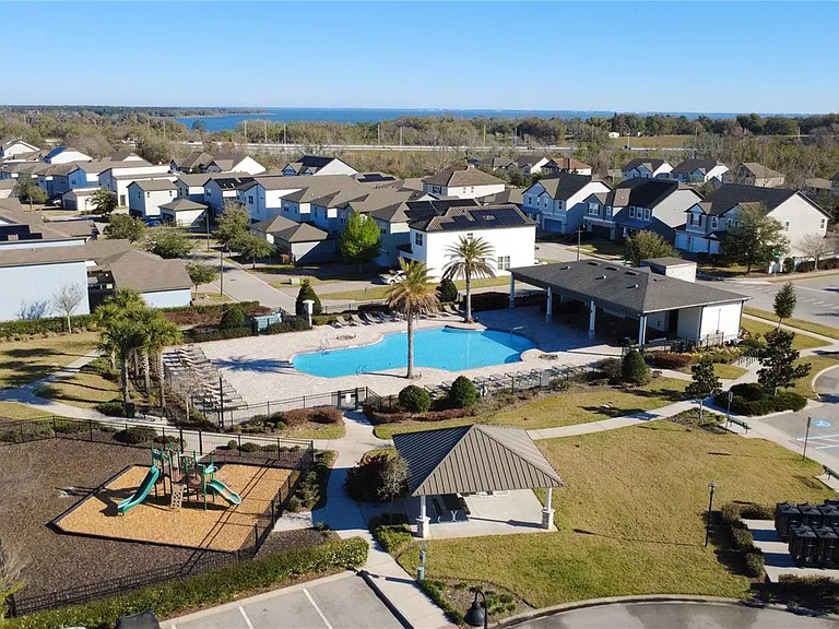 2501 Sky Stone Ct — Photo 33