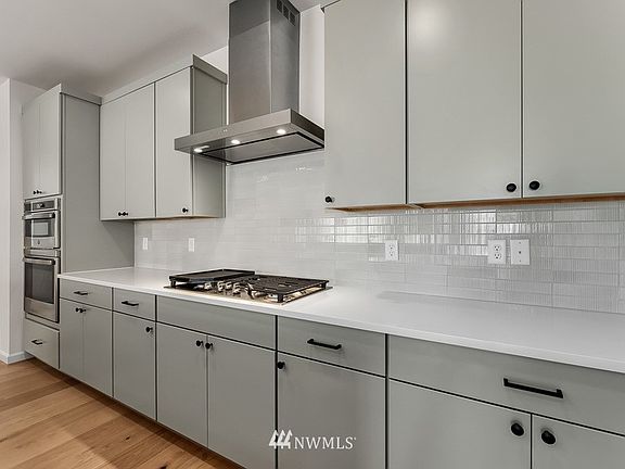 5th image of 1154 NW Rhythm Street #54