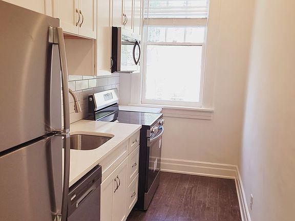 2nd image of 2237 Rivermont Ave #3