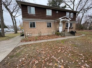 4 Canary Pl #4, Farmingville, NY 11738