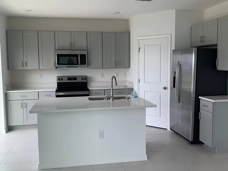 250 Zircon Rd — Photo 11