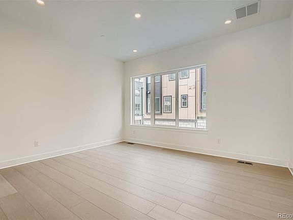 2nd image of 2528 Emiline Way