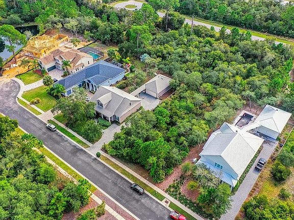 5th image of 16 Cinnamon Grove Ln