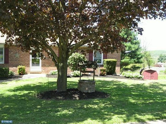 2nd image of 455 Donofrio Dr