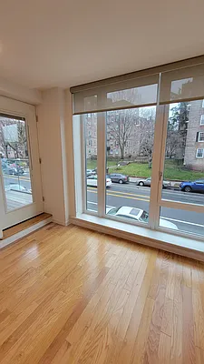 Rented by Avanguard Realty Corp | media 15