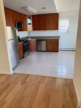 46 Adams Ave #3 — Photo 10
