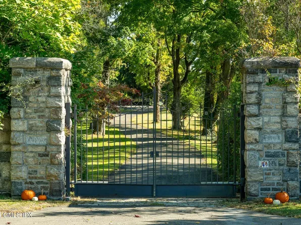 549 Round Hill Rd, Greenwich, CT 06831