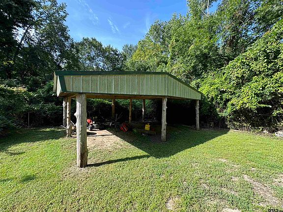 2nd image of 13519 Indian Dr