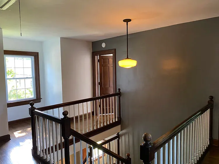 806 S Woodlawn Ave — Photo 7