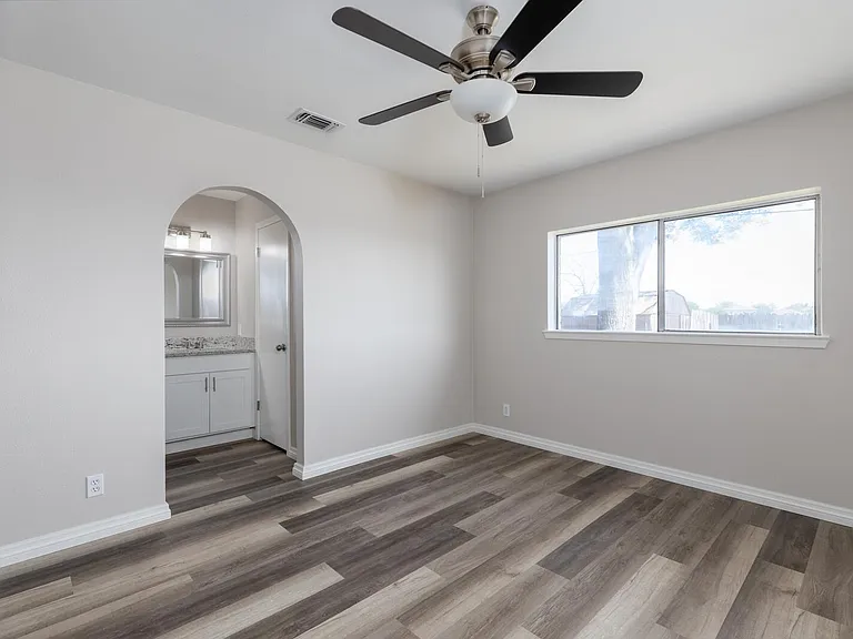 178 Oakside — Photo 11