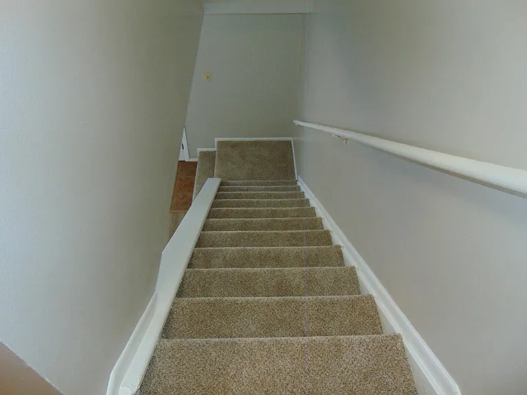 2420 Clearview Ave #4 — Photo 16