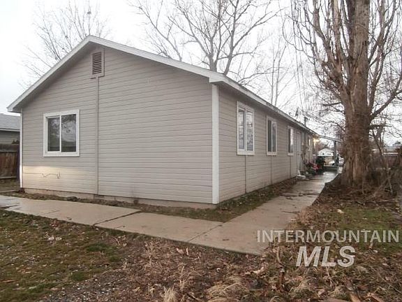 3rd image of 606-608 S Boise Ave