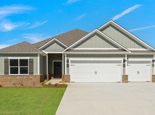 308 Heritage Way, Headland, AL 36345