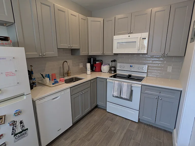 370 Chestnut Hill Ave #34 — Photo 8