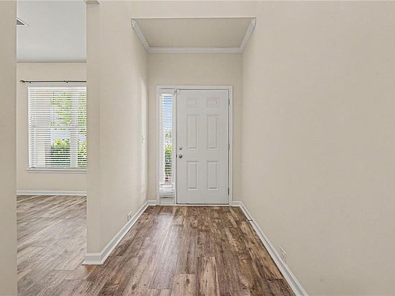 4th image of 2477 Bear Mountain St