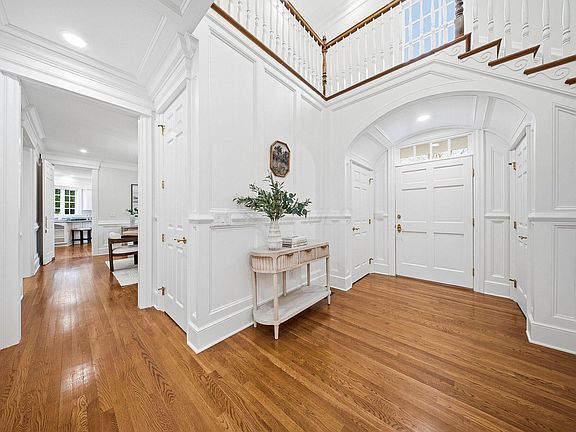 4th image of 4680 Goodheart Ct