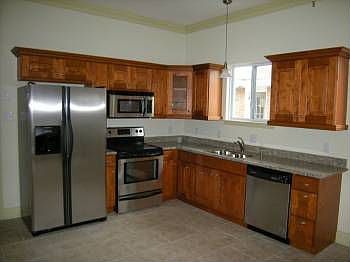 3rd image of 405 W Josephine St