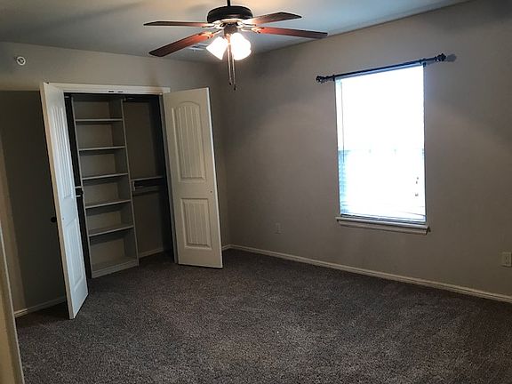 2nd image of 110 N Bighorn St APT 4