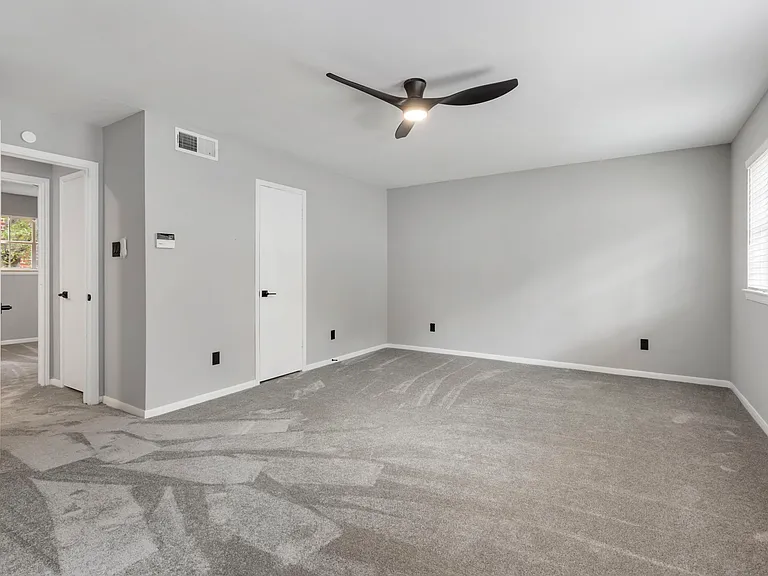 2226 Nantucket Dr #A — Photo 43