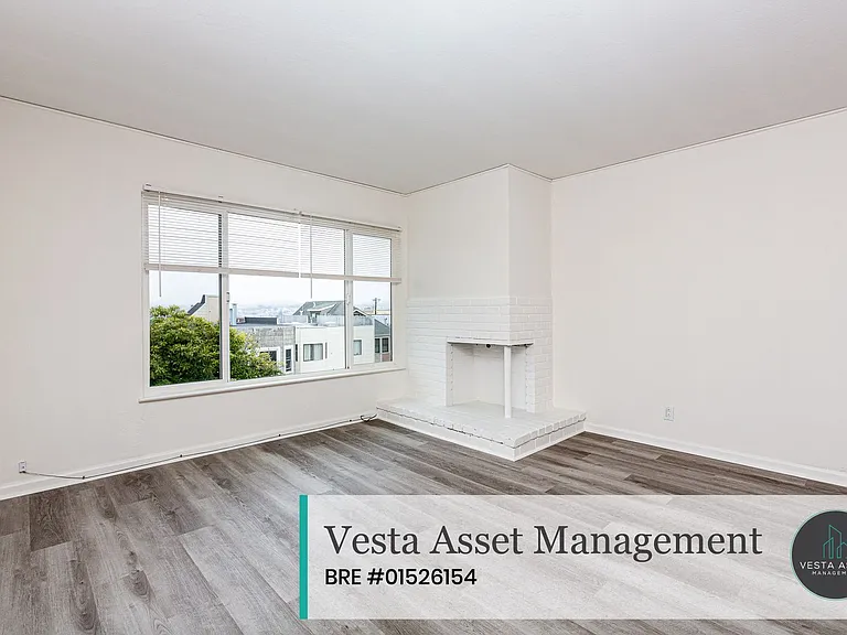 324 32nd Ave — Photo 2