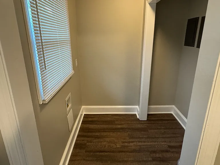 116 S Jackson St #116 — Photo 5