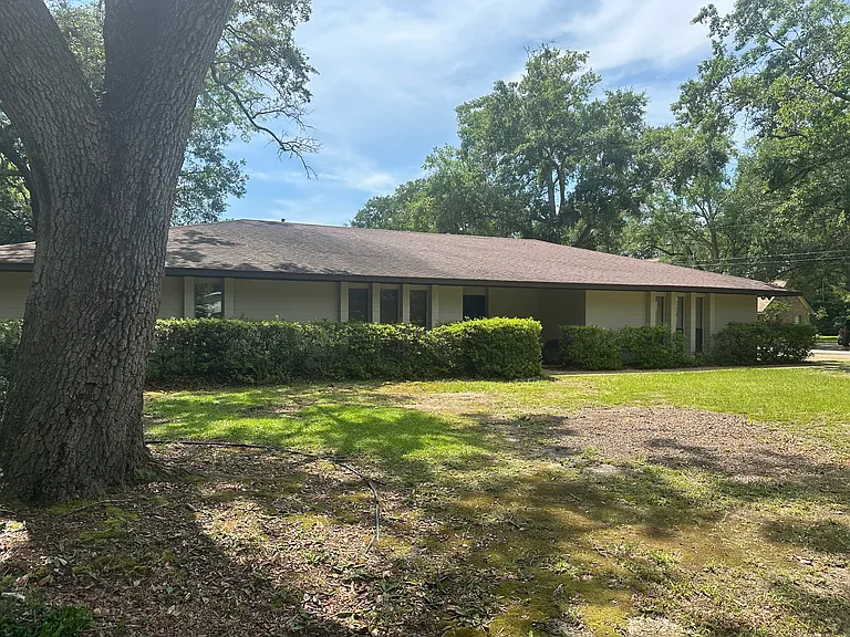 7217 Palm Dr — Photo 2