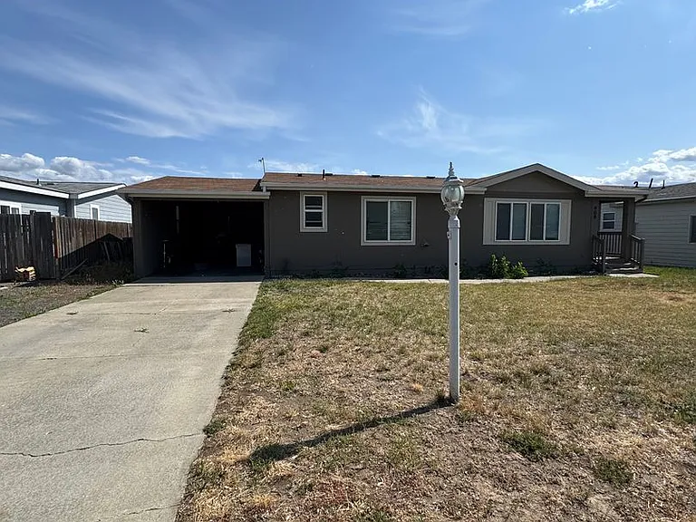 408 Alpine Dr — Photo 1