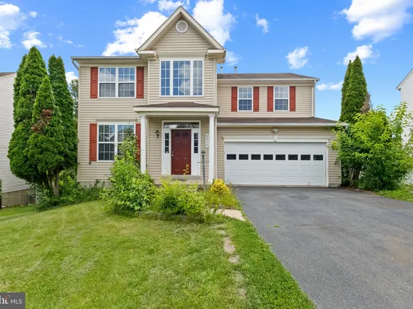 6217 Oscar Ct, Woodbridge, VA 22193