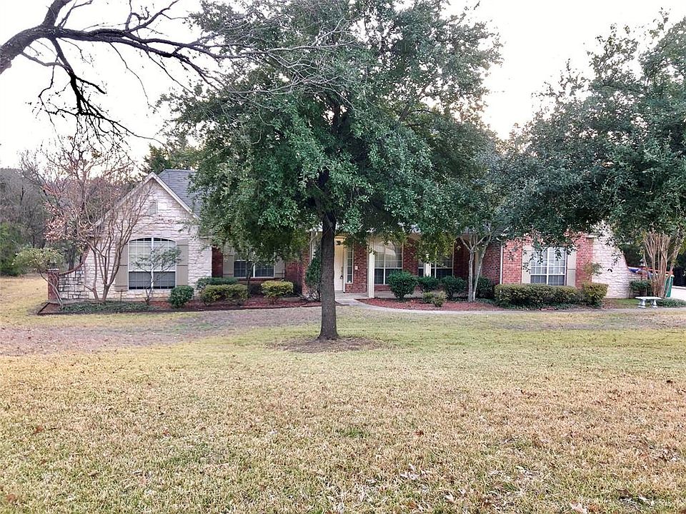 1st image of 1553 Cypress Bend Dr