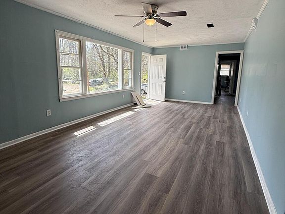 2nd image of 312 E Leavell Woods Dr