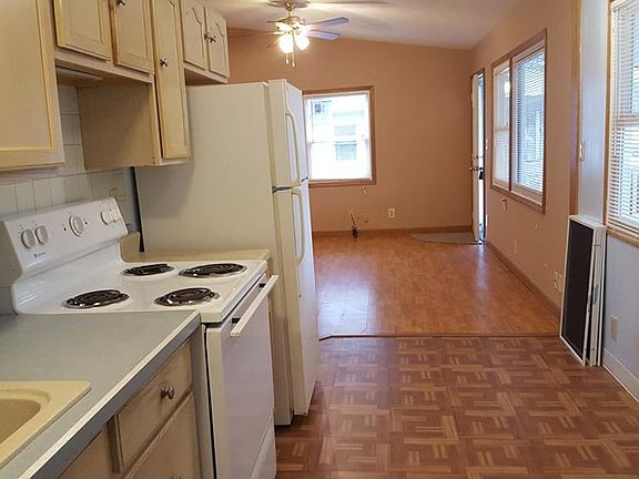 4th image of 12326 Alton Dr