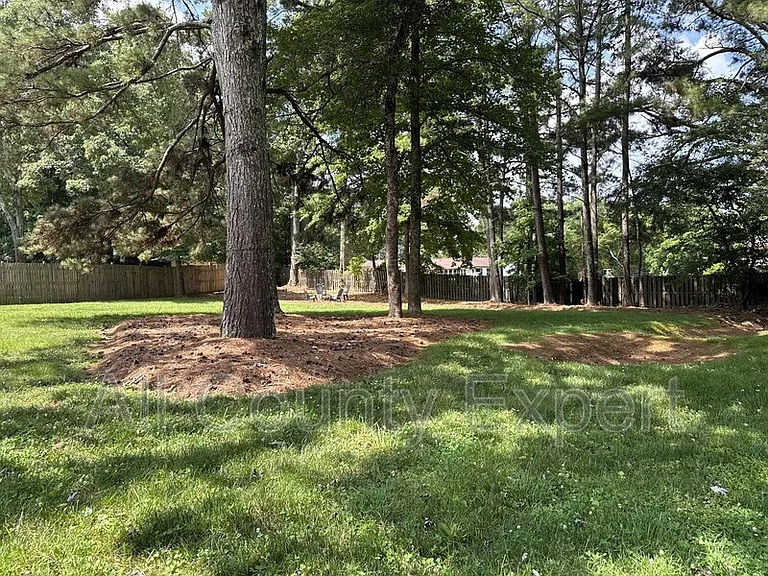 7745 Wynfield Dr — Photo 37
