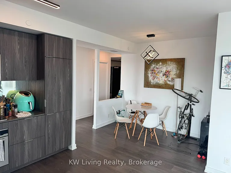 609 Avenue Rd #1604 — Photo 6