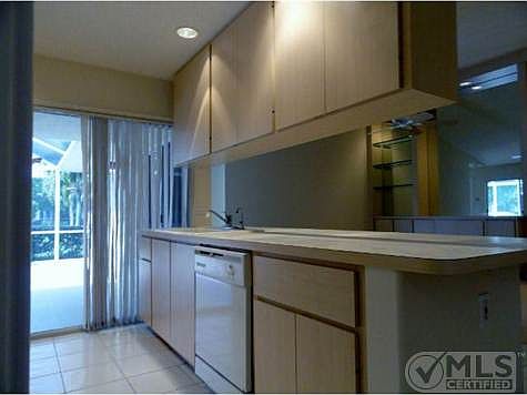 2nd image of 1227 NW Sun Terrace Cir APT D