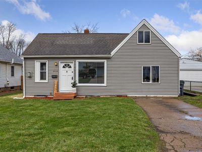 2038 Eastern Blvd SE, Cedar Rapids, IA, 52403