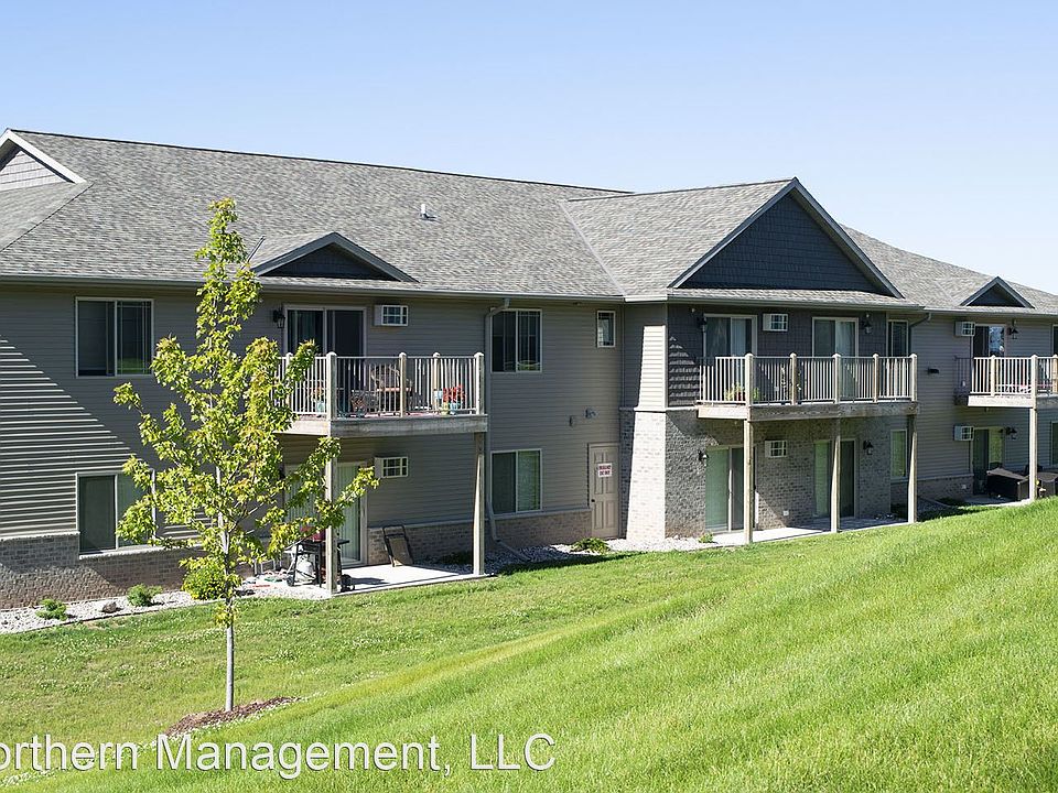 1st image of 2725 Diamond Ln #2