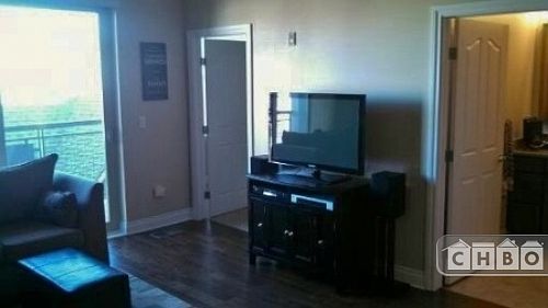 4th image of 1700 Emerson St #10334