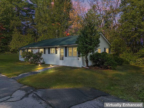 3rd image of 284 Prescott Road