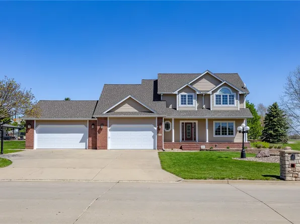 9037 NW 31st St, Polk City, IA 50226