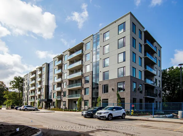 103 Roger St, Waterloo, ON