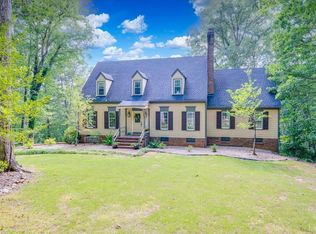112 River Rd, Altavista, VA 24517