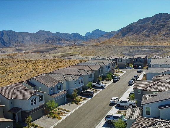 4th image of 10817 San Millan Ave
