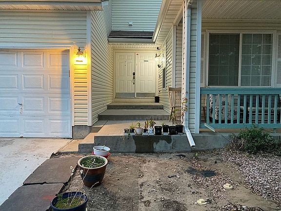 4th image of 4807 Jericho St