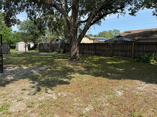 2 bed, 832 sqft, $1,850 — Photo 3