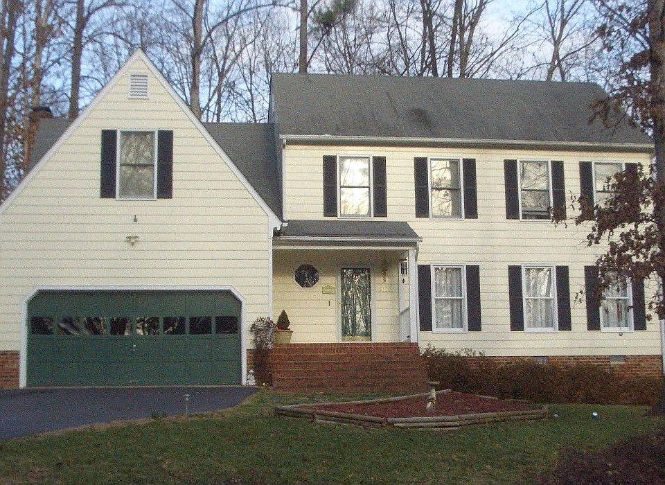 1025  Meadowcreek Dr