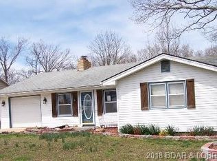 638 Lakeview Dr, Camdenton, MO 65020