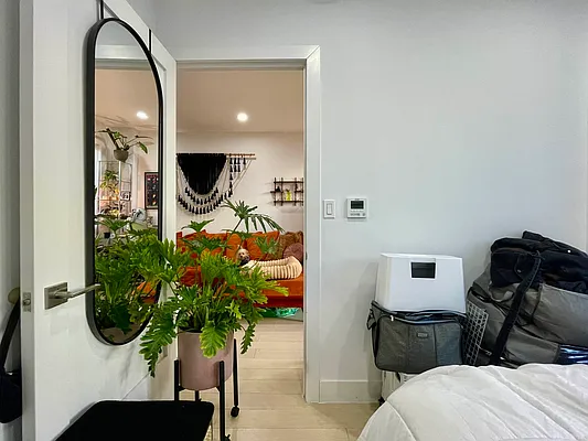 Rented by Oxford Property Group | media 17